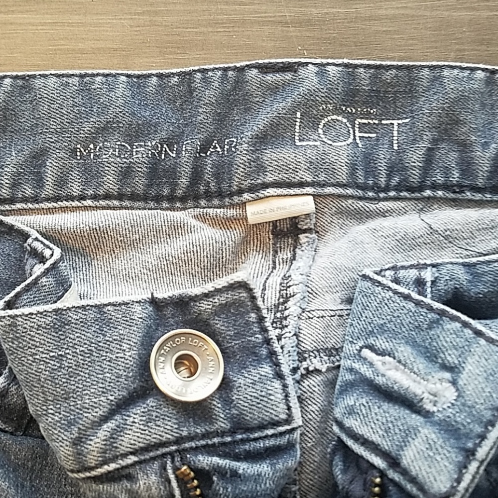 Jeans - Picture 2 of 3